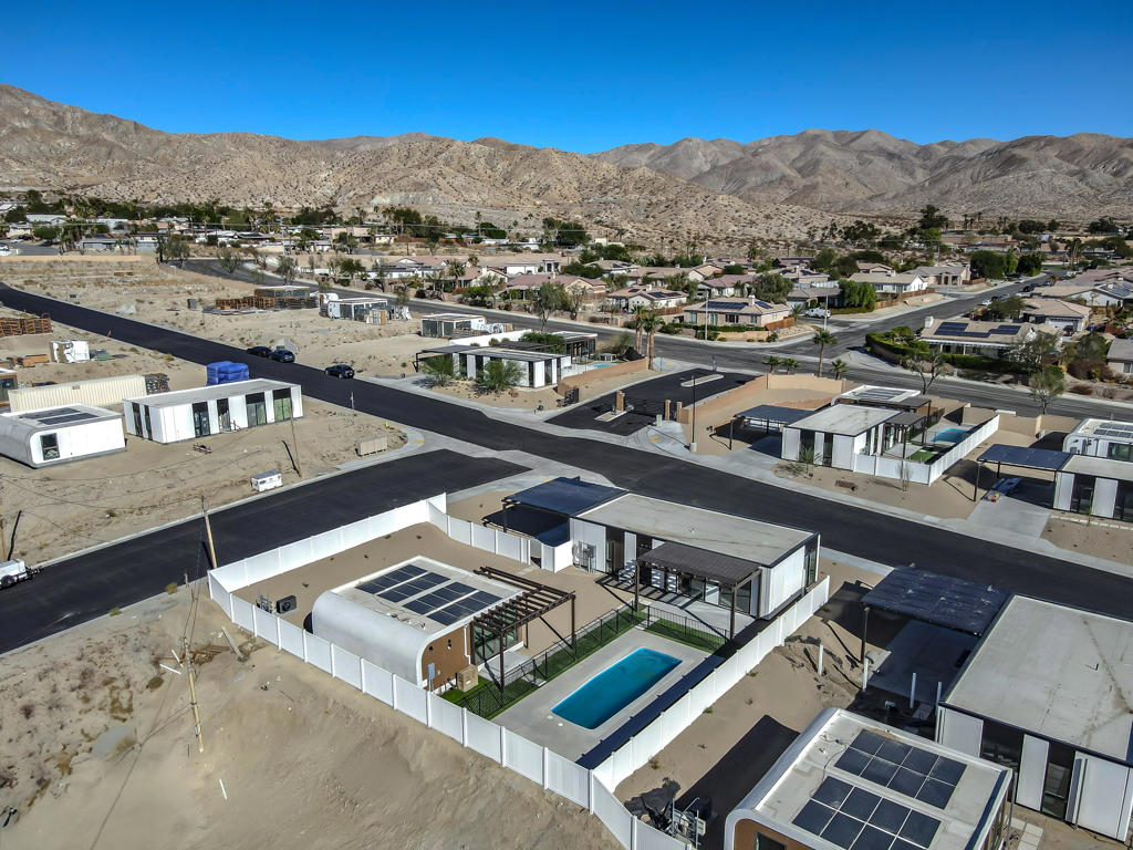 13837 Scenic Crest Circle