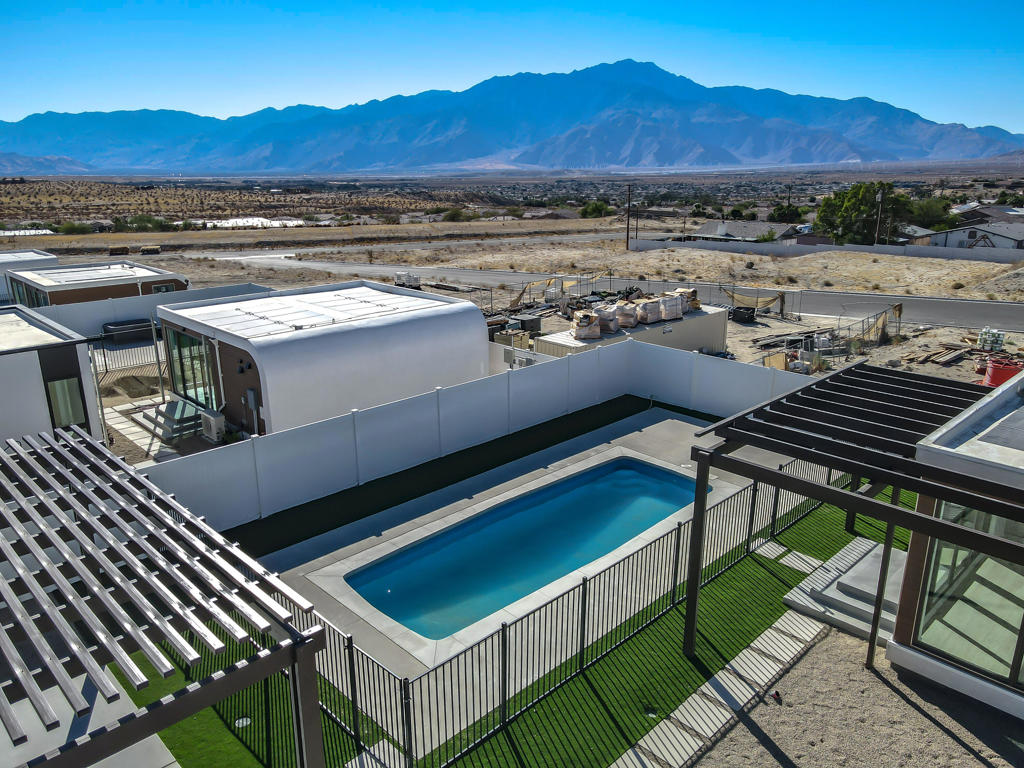 13837 Scenic Crest Circle