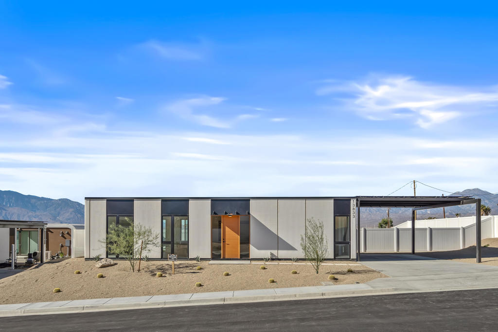 13837 Scenic Crest Circle