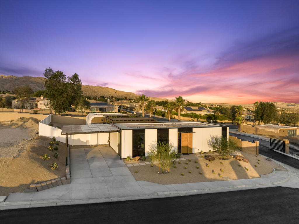 13841 Scenic Crest Circle