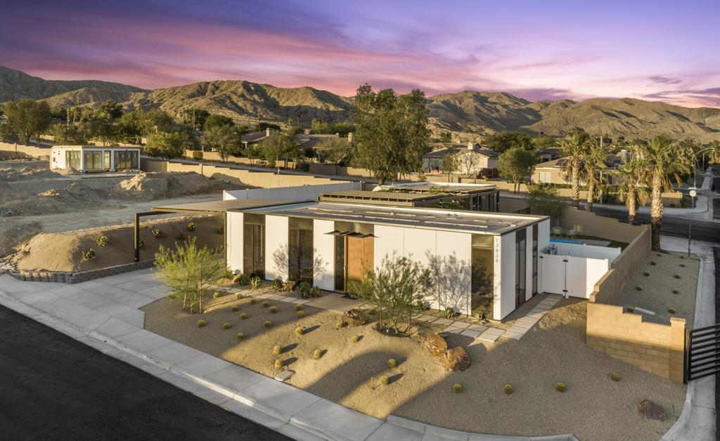 13841 Scenic Crest Circle