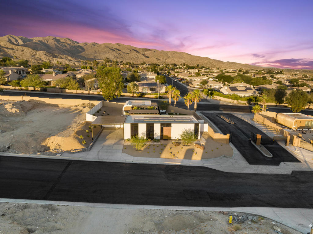 13841 Scenic Crest Circle