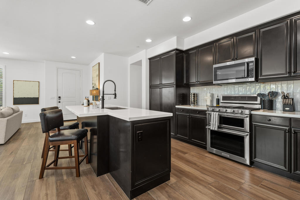 80495 Whisper Rock Way