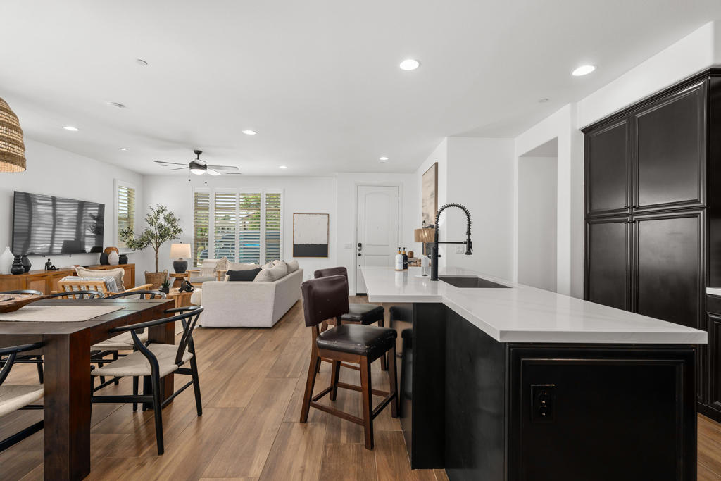 80495 Whisper Rock Way