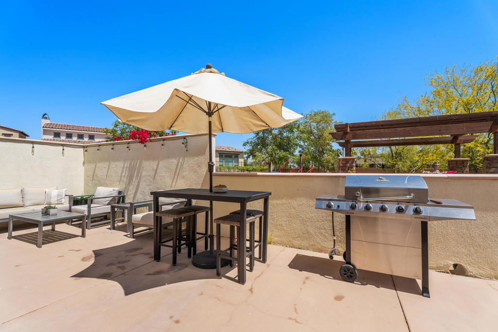 80495 Whisper Rock Way