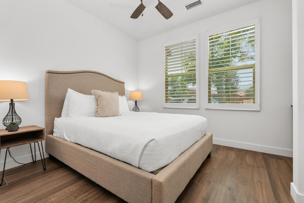 80495 Whisper Rock Way