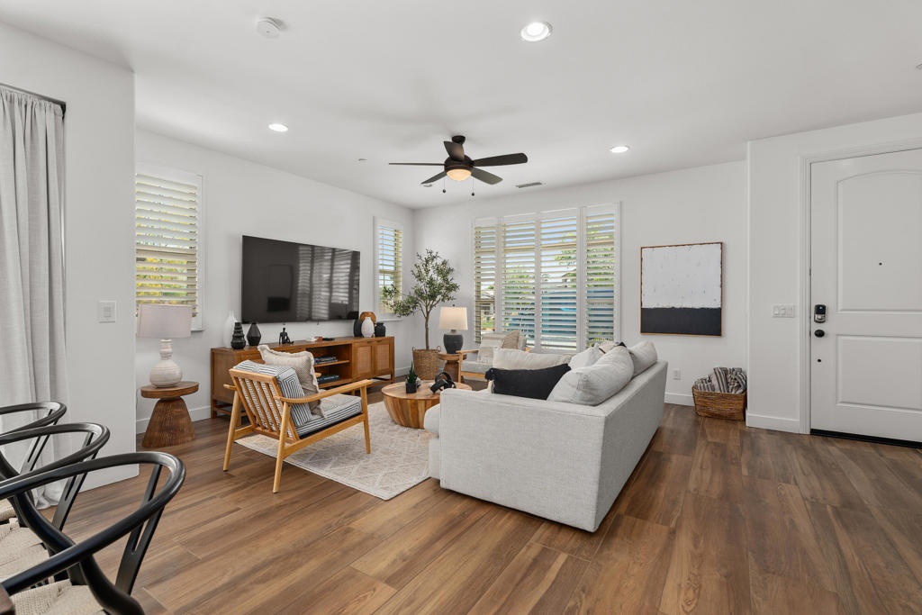 80495 Whisper Rock Way