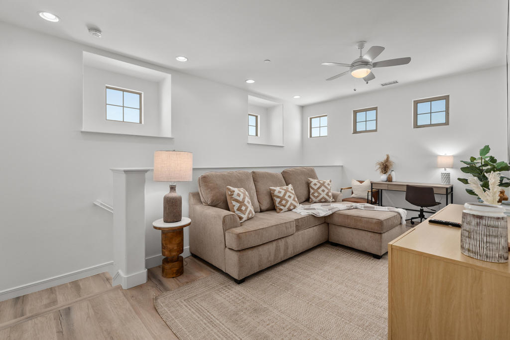 80495 Whisper Rock Way