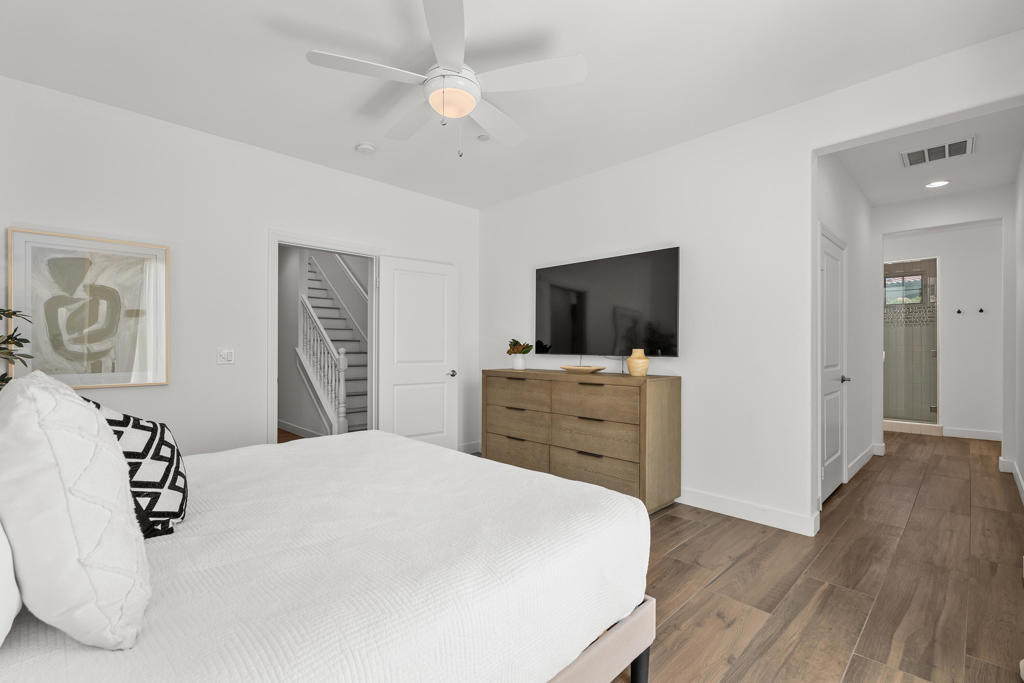 80495 Whisper Rock Way