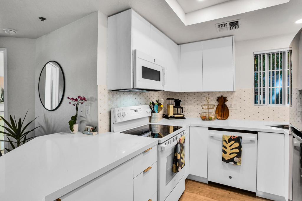 2700 Lawrence Crossley Road 68