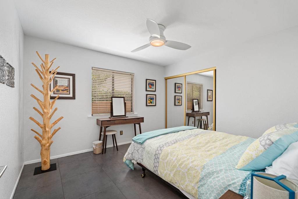 72596 Beavertail Street