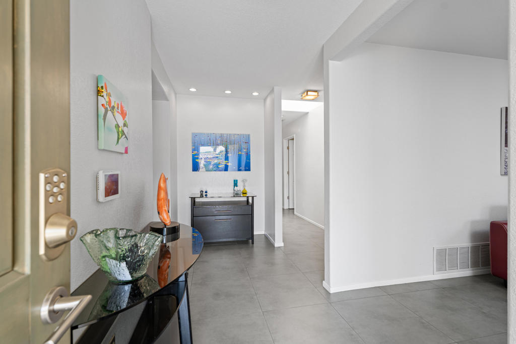 72596 Beavertail Street