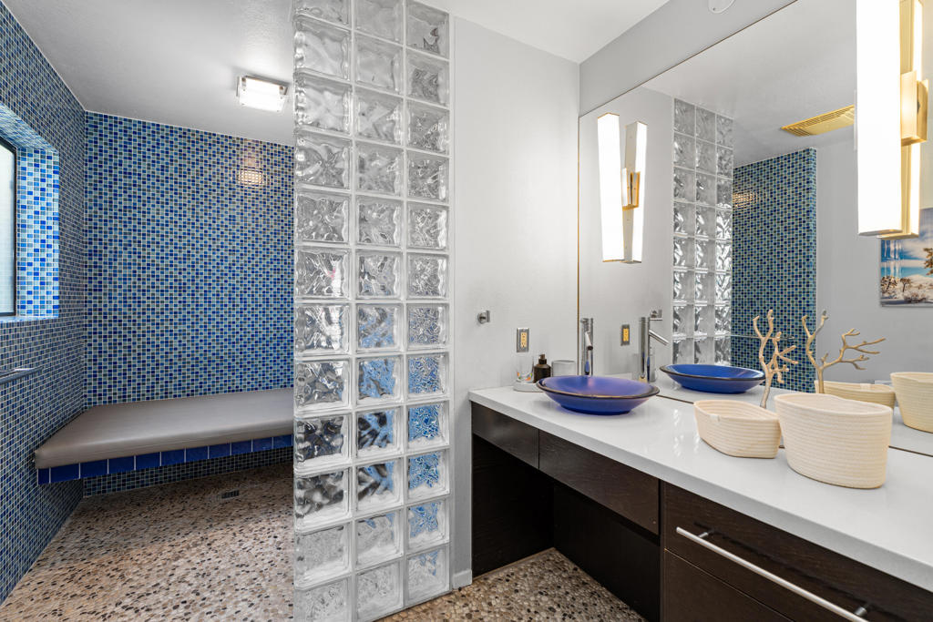 72596 Beavertail Street