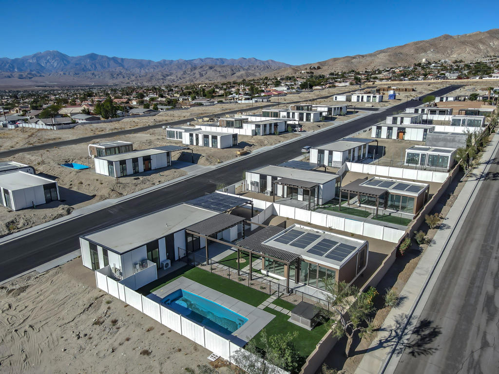 13852 Scenic Crest Circle