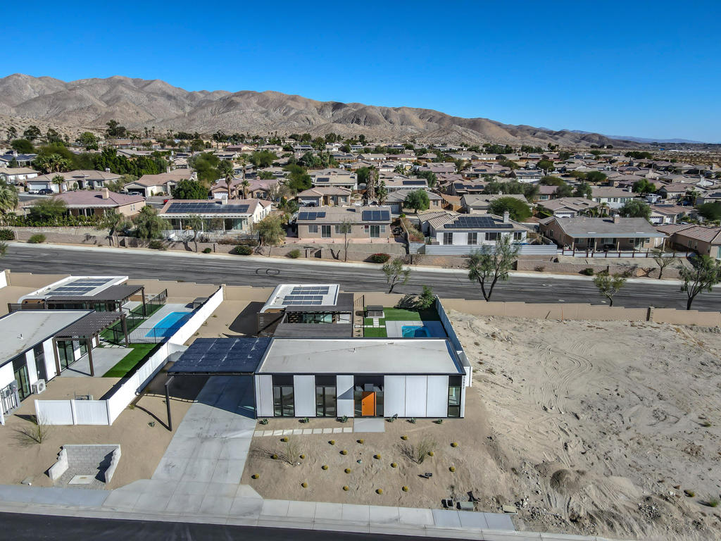 13852 Scenic Crest Circle