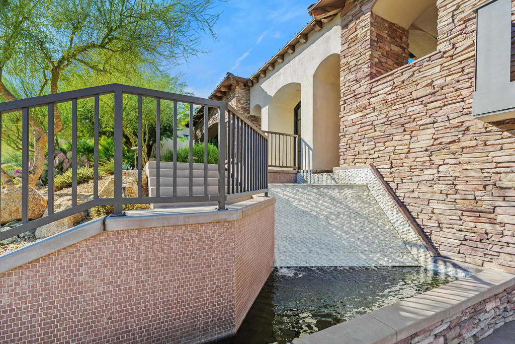 26 Sierra Vista Drive