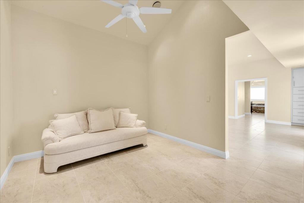 39 Santo Domingo Drive