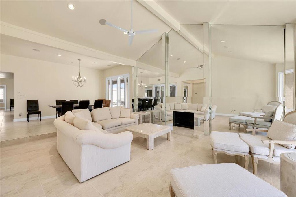 39 Santo Domingo Drive
