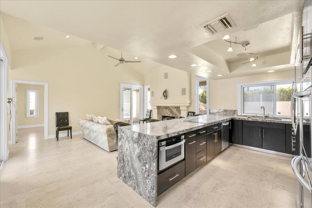 39 Santo Domingo Drive