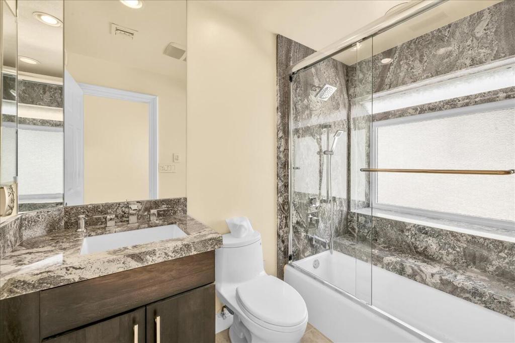 39 Santo Domingo Drive