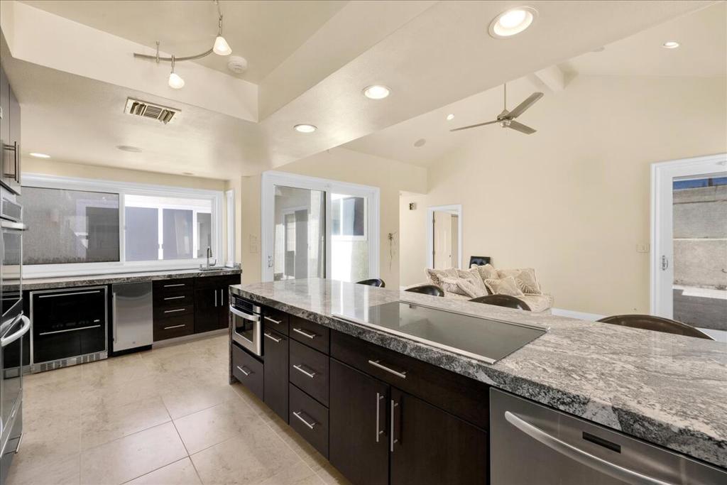 39 Santo Domingo Drive