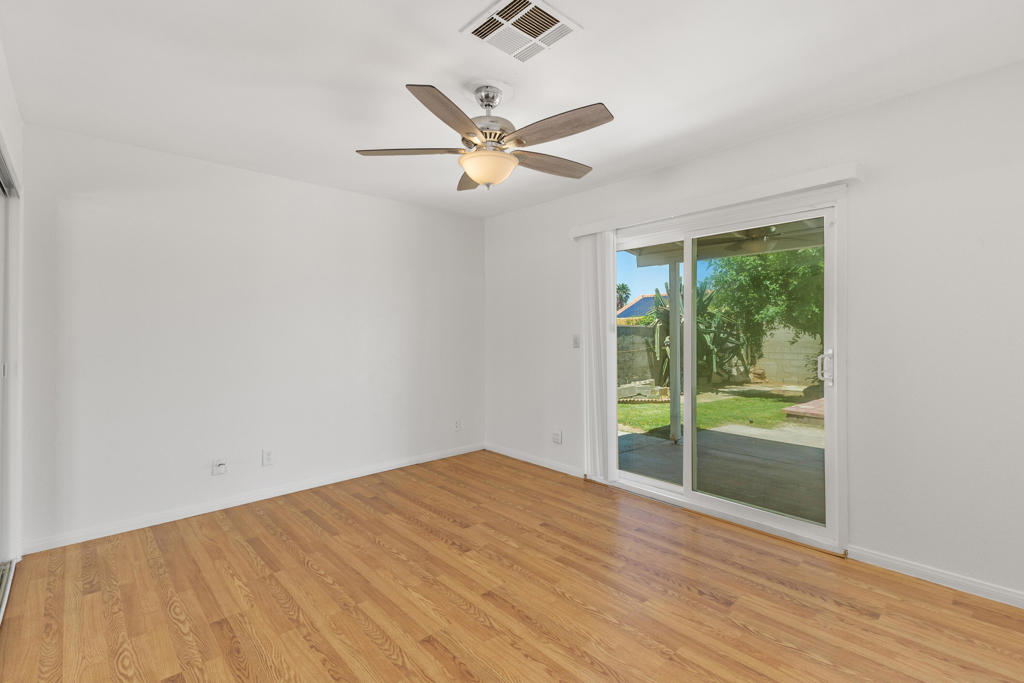 73090 San Nicholas Avenue