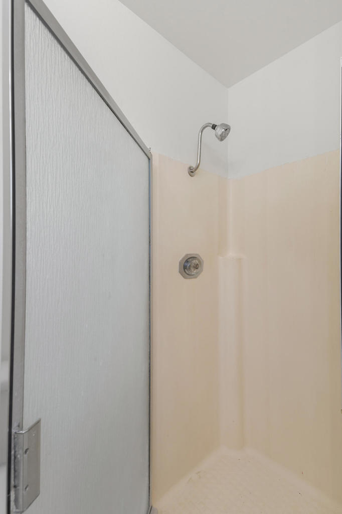 73090 San Nicholas Avenue