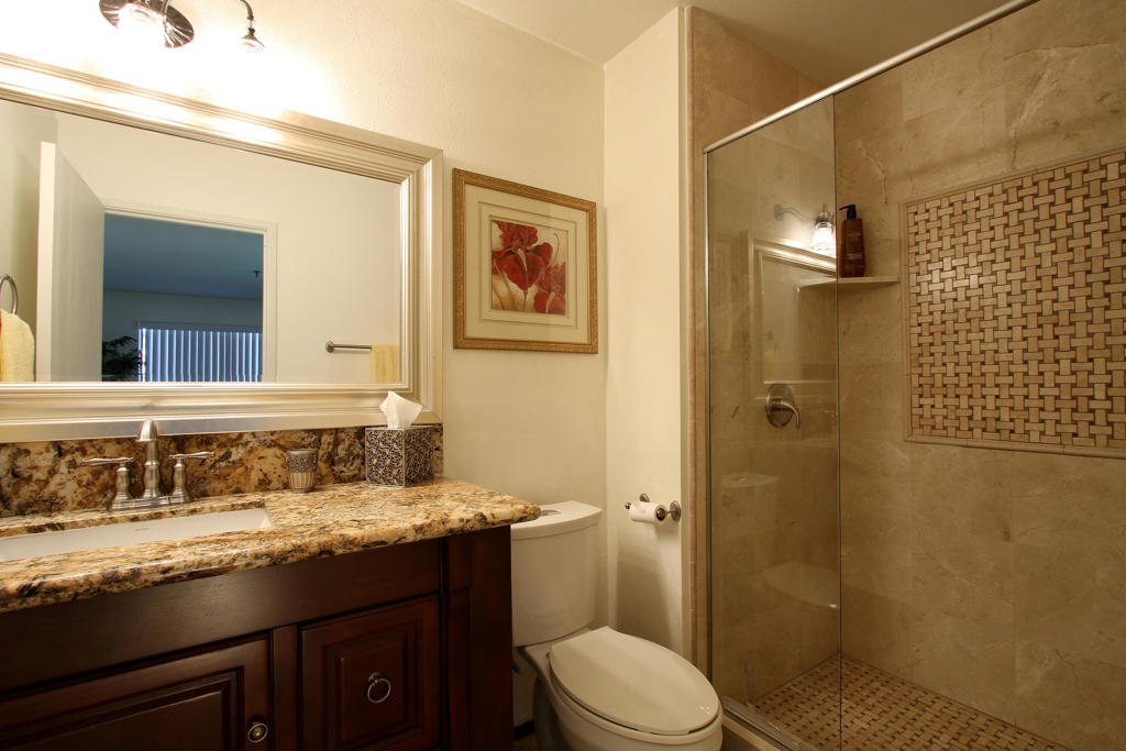 43376 Cook Street 91