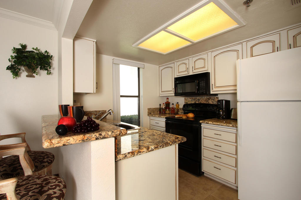 43376 Cook Street 91