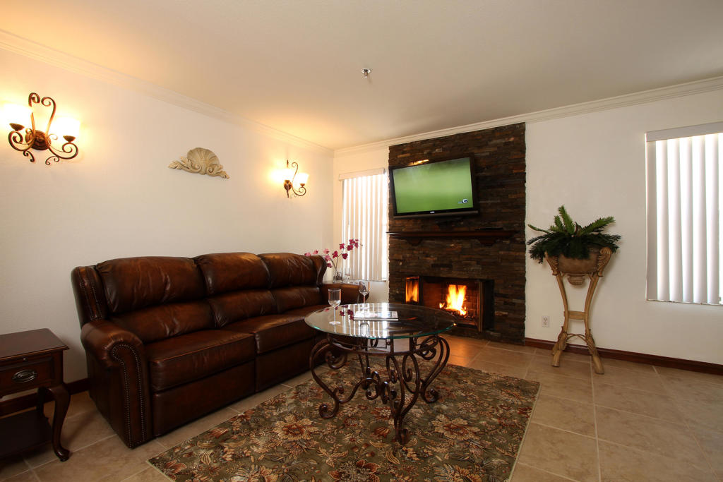 43376 Cook Street 91