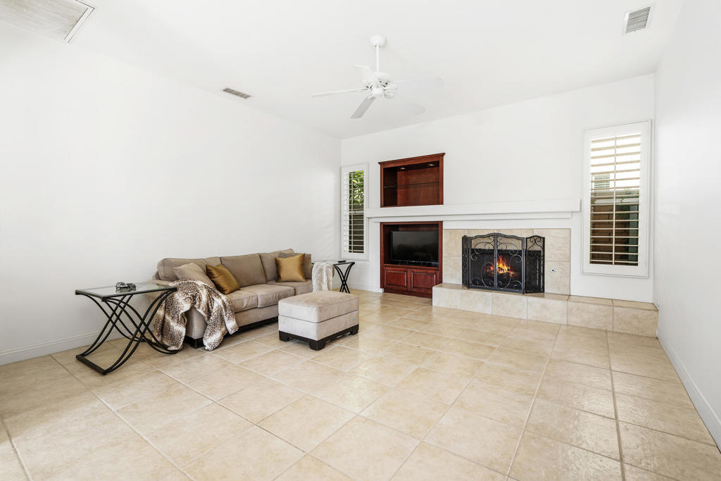 77 Clavel Court