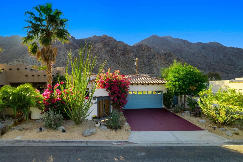 53845 Avenida Cortez