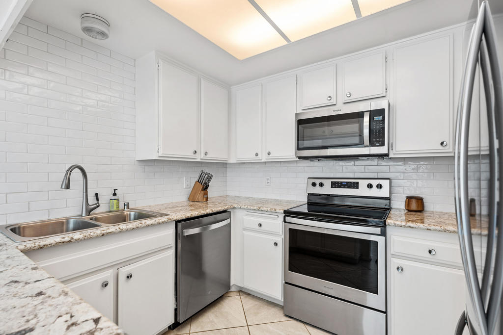 72917 Arthur Ashe Lane