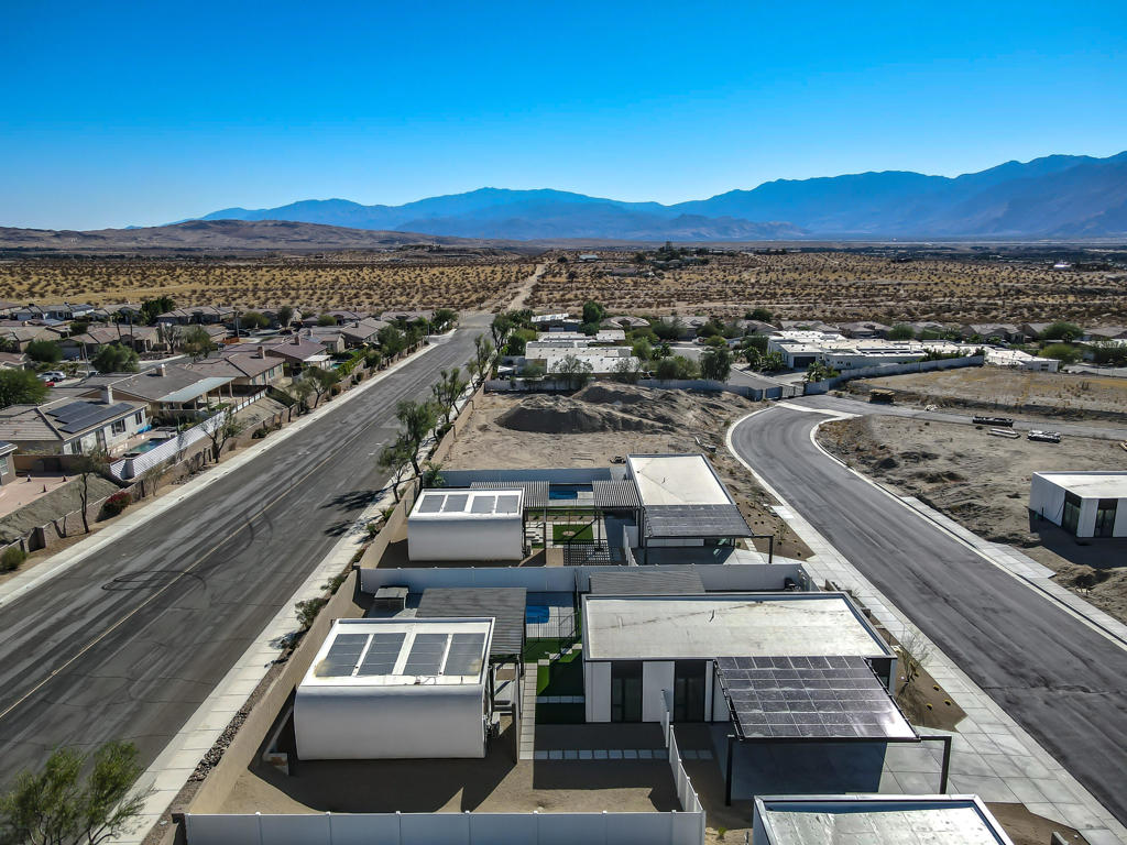 13848 Scenic Crest Circle