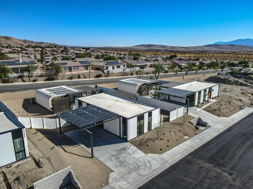 13848 Scenic Crest Circle