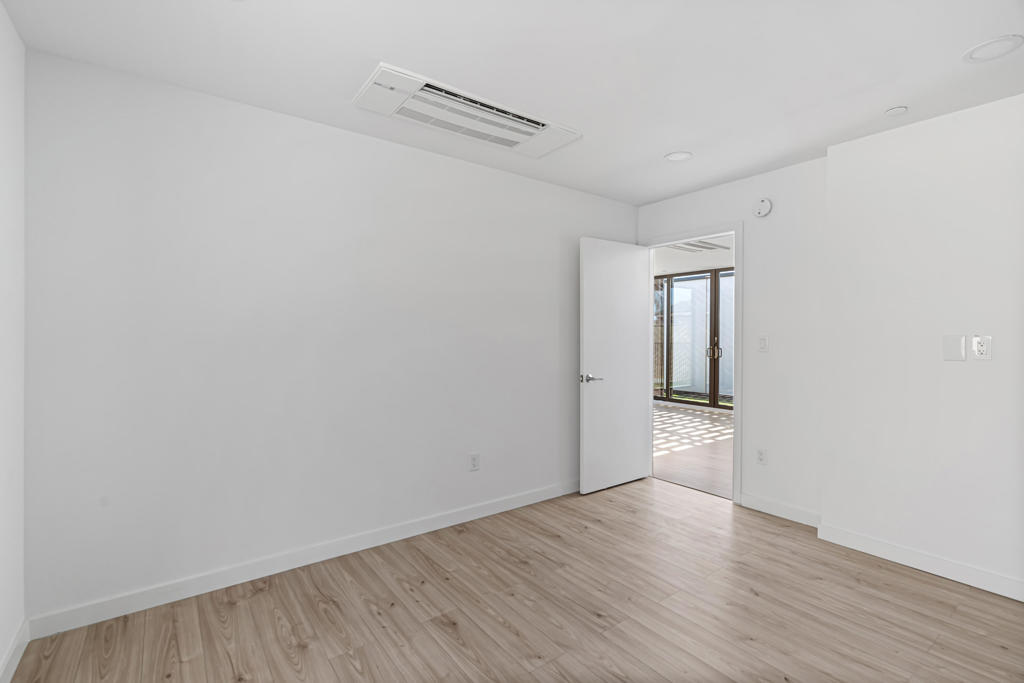 13848 Scenic Crest Circle