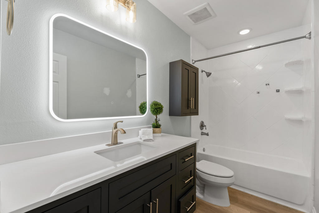 4731 Arena Circle Ci112