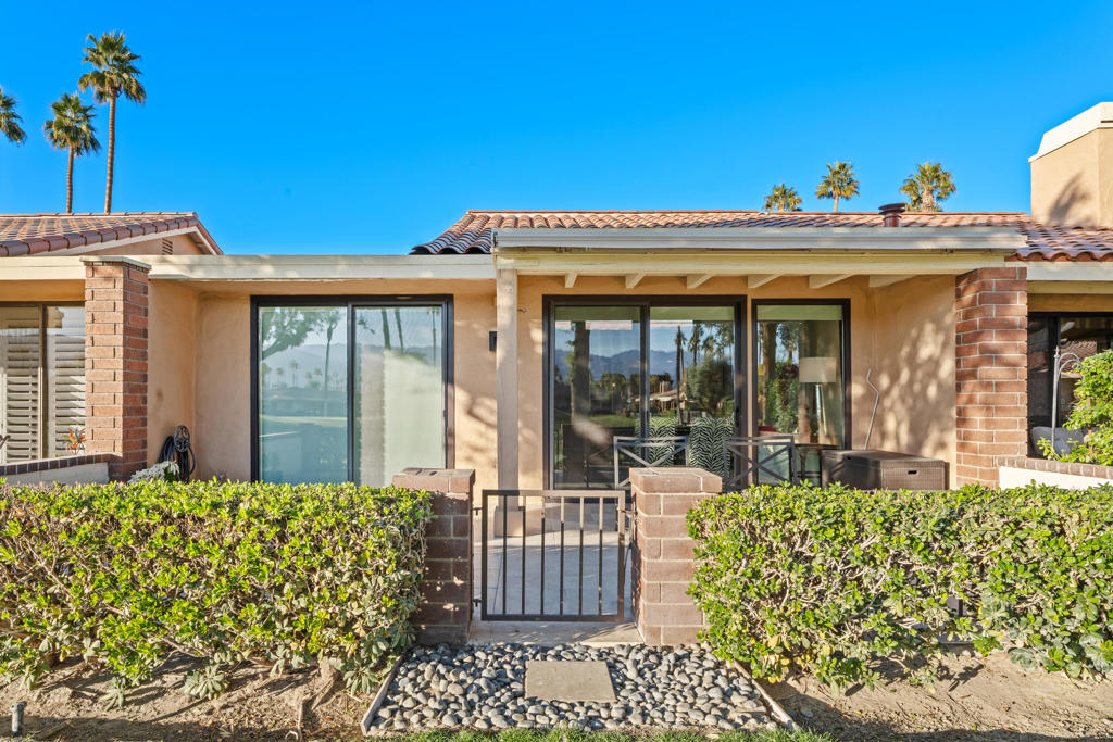 445 Sierra Madre N