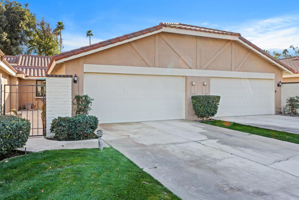 445 Sierra Madre N