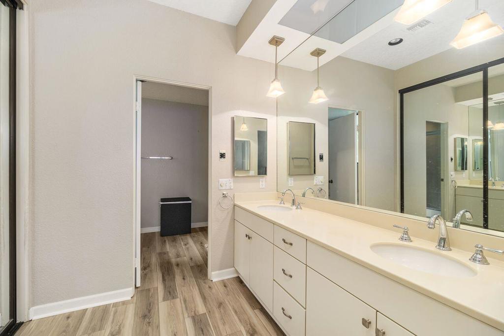 10321 Sunningdale Drive