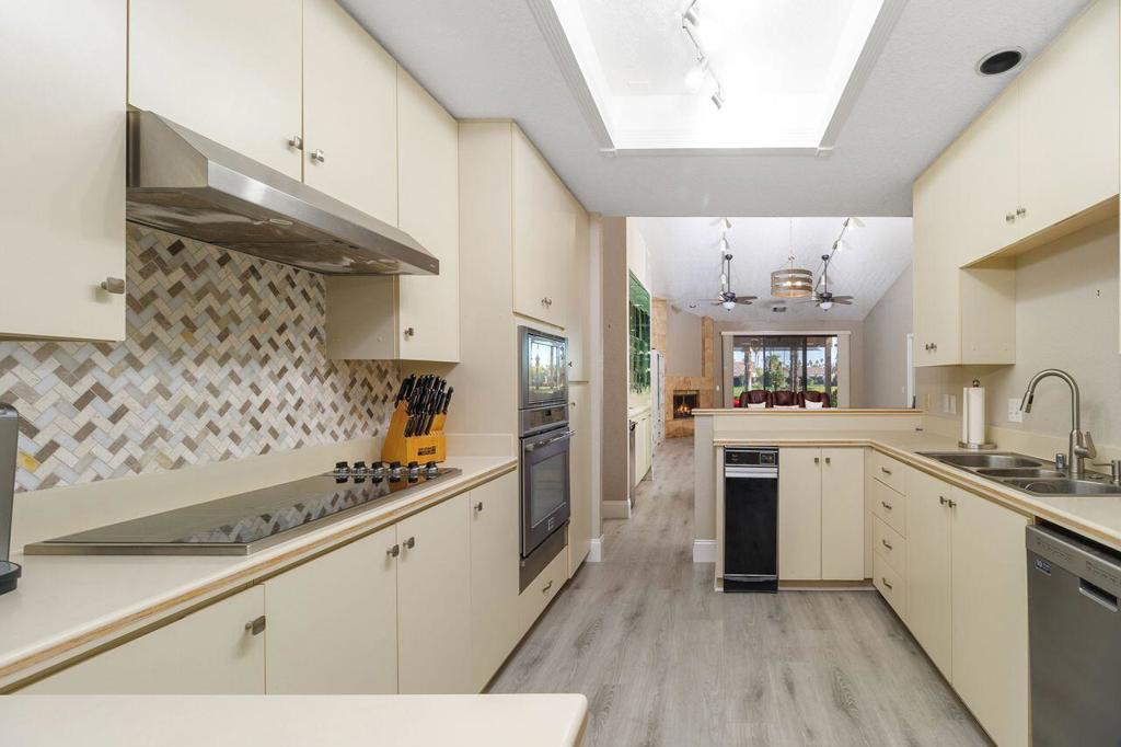 10321 Sunningdale Drive