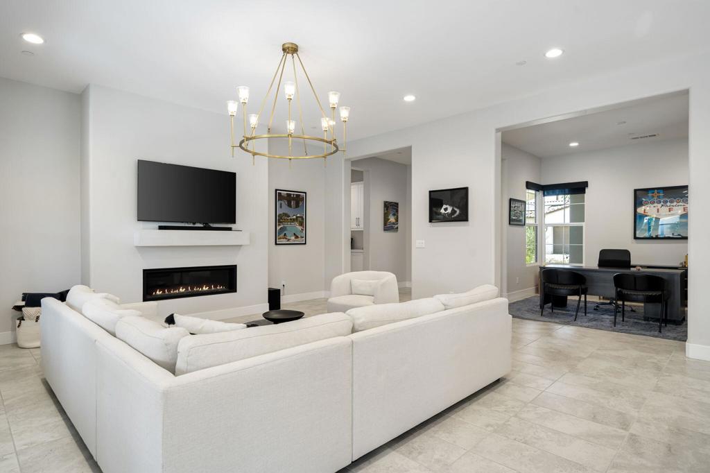 75307 Mansfield Drive