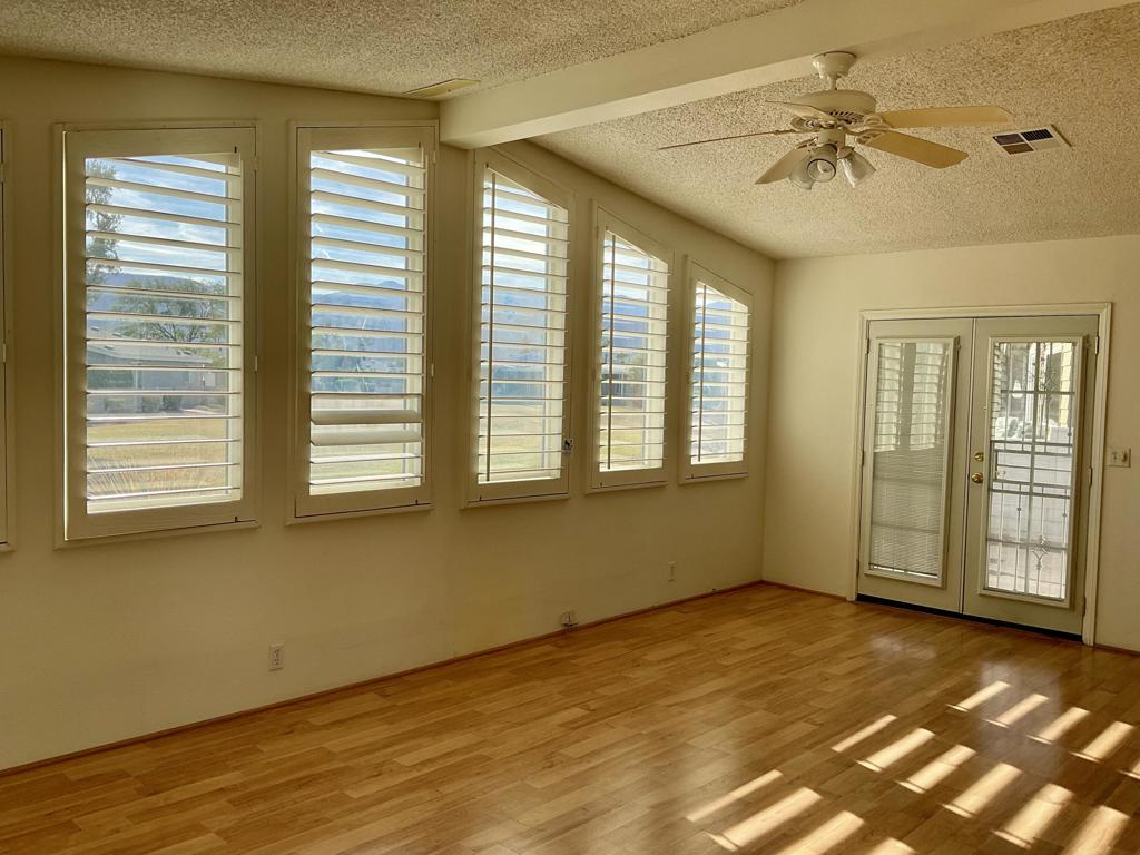 73175 Lone Mountain Lane