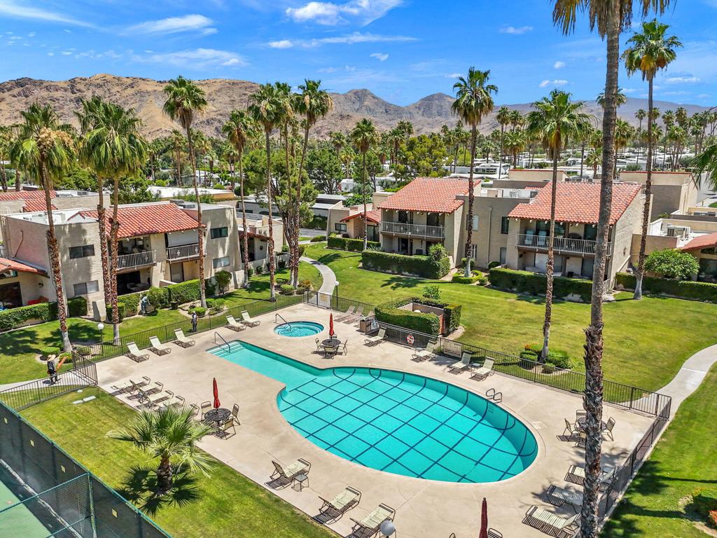 310 E San Jose Road 110