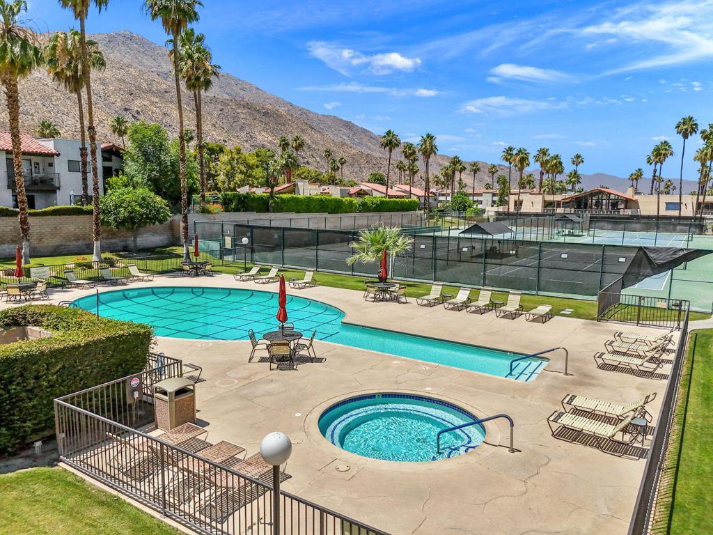 310 E San Jose Road 110