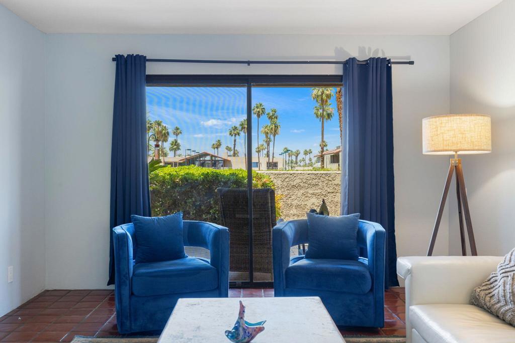 310 E San Jose Road 110