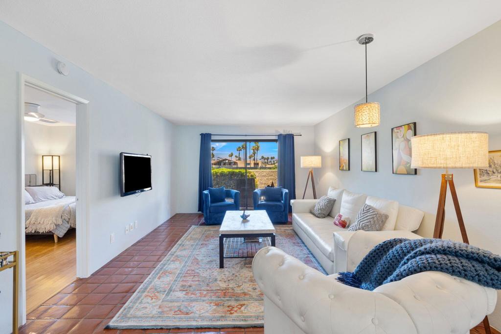 310 E San Jose Road 110