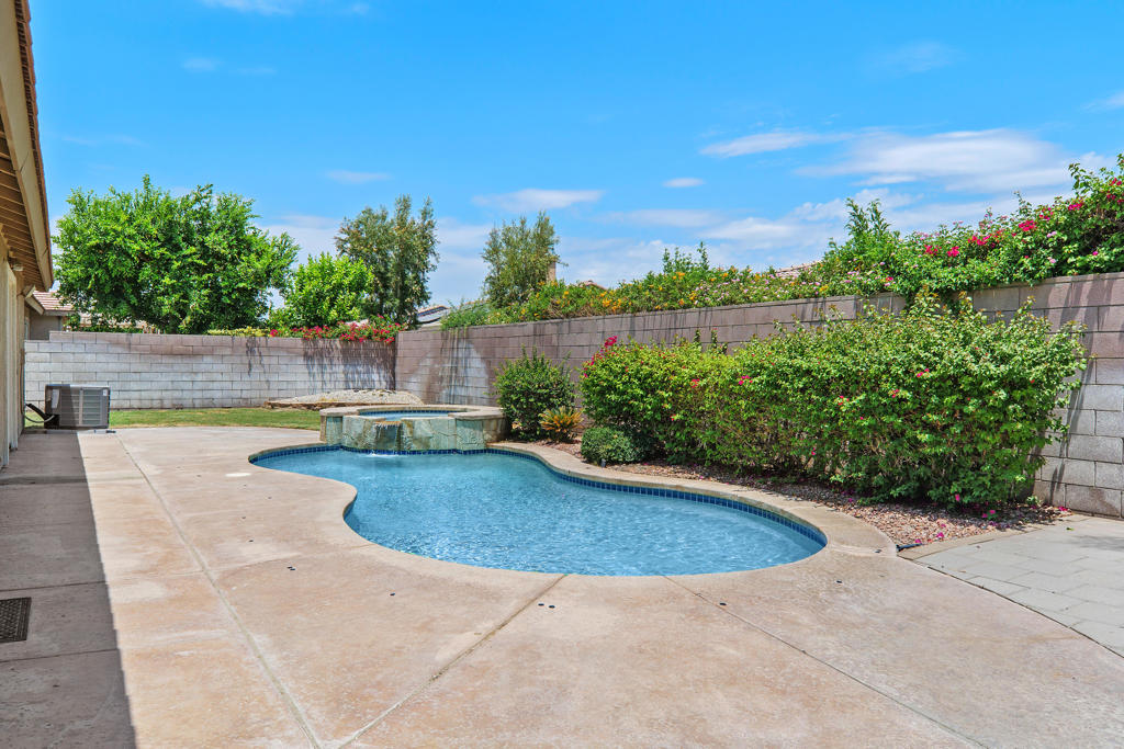 45600 Coldbrook Lane