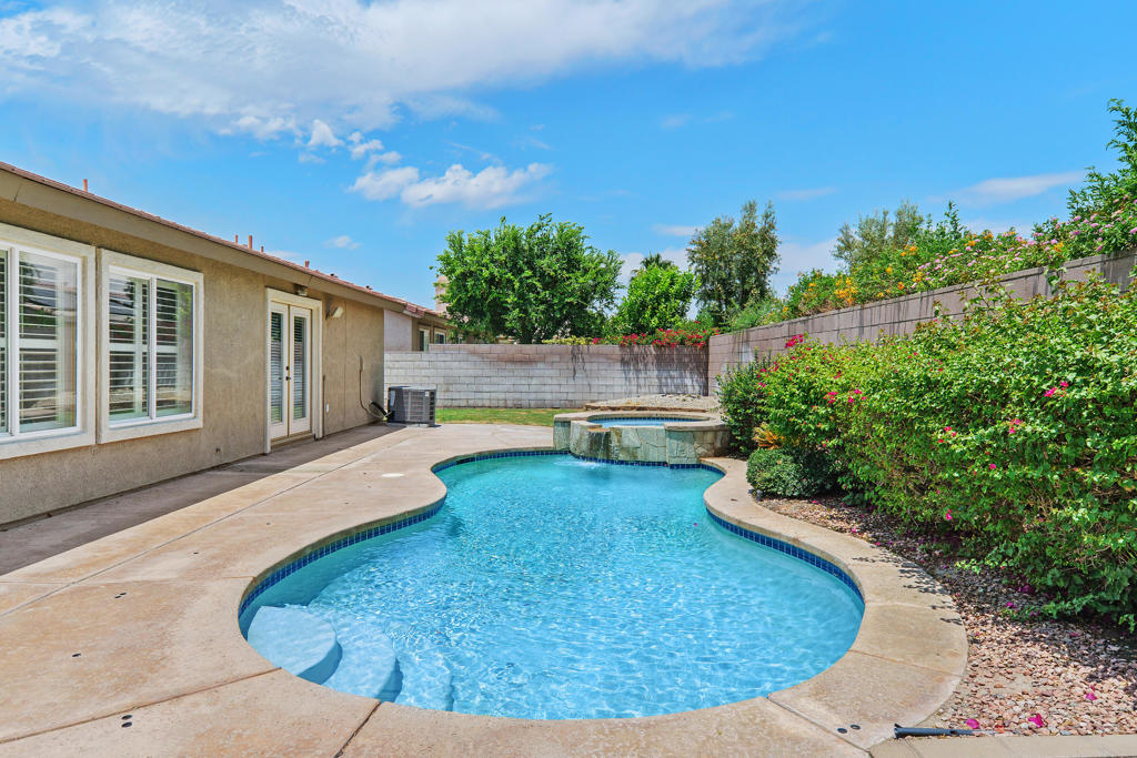 45600 Coldbrook Lane