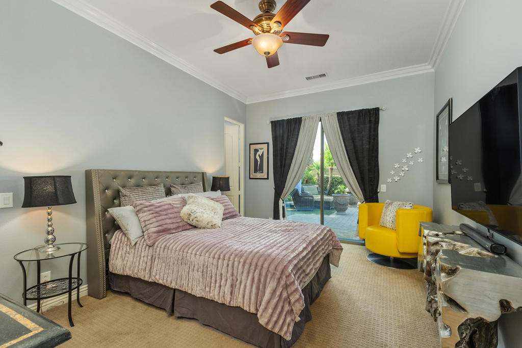 78494 Blackstone Court